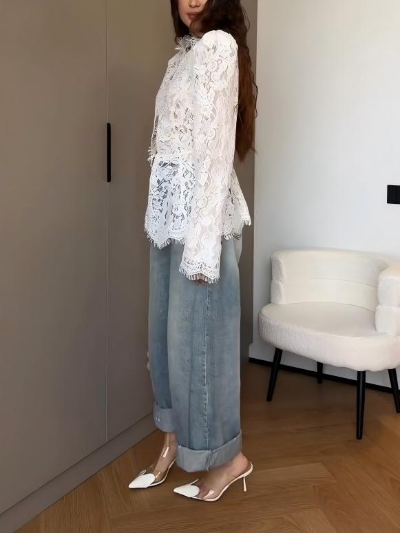 Structured Shoulder Floral Lace Peplum Top