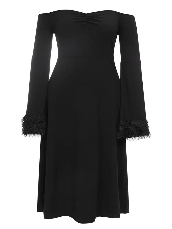 Elegantes Ein-Schulter Langarmkleid