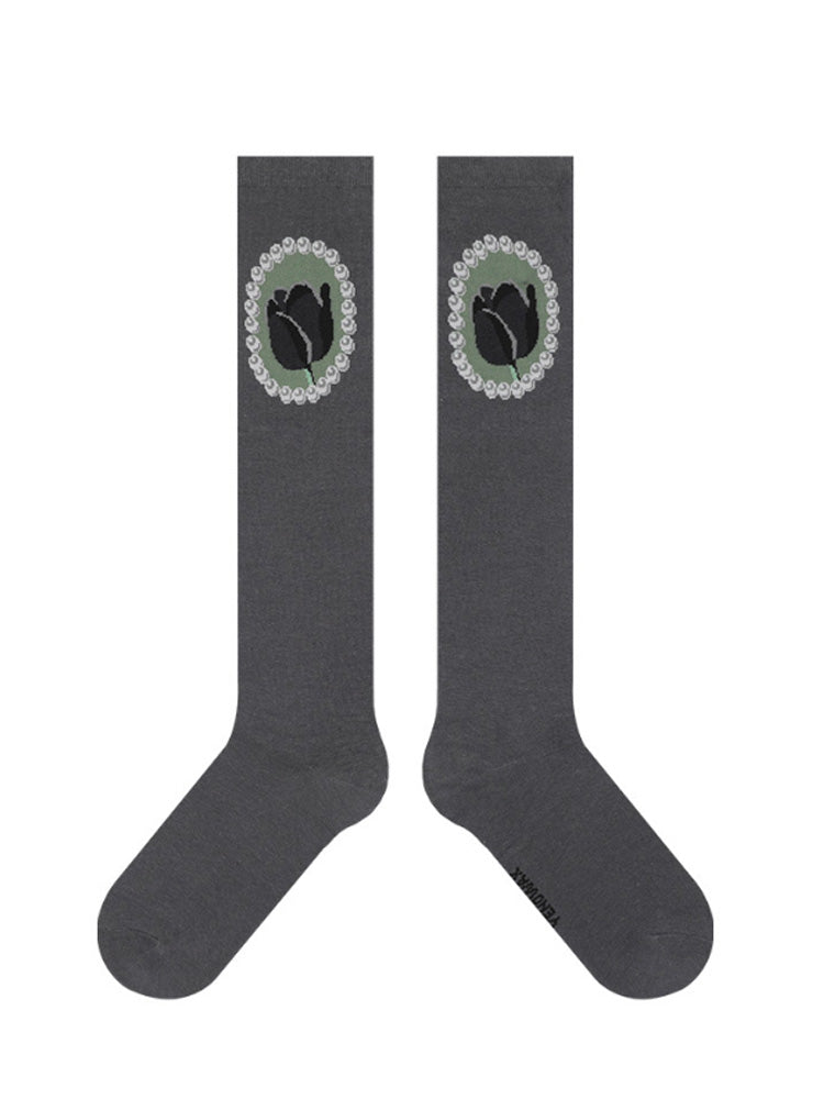 Kniestrümpfe im Lolita-Stil