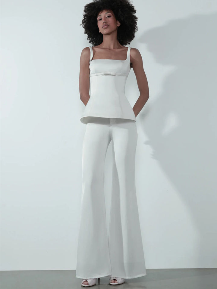 Bílé kalhoty s širokými nohavicemi a peplum set