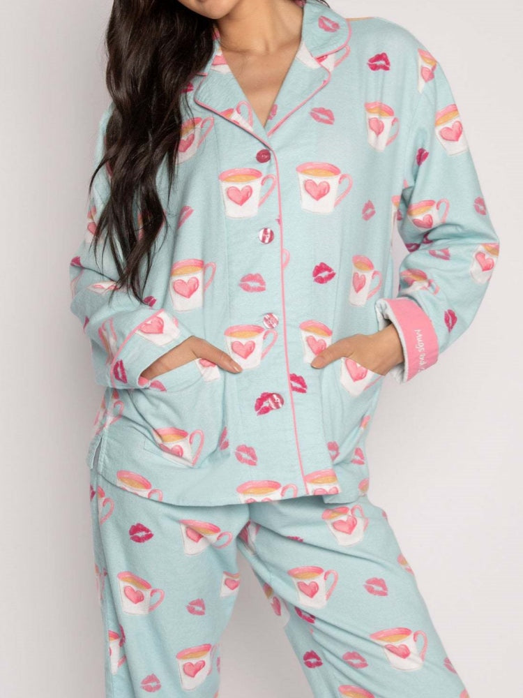 Conjunto de Pijama com Impressão de Coração e Lábios