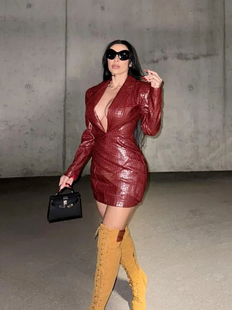 Plunging V Bodycon שמלת