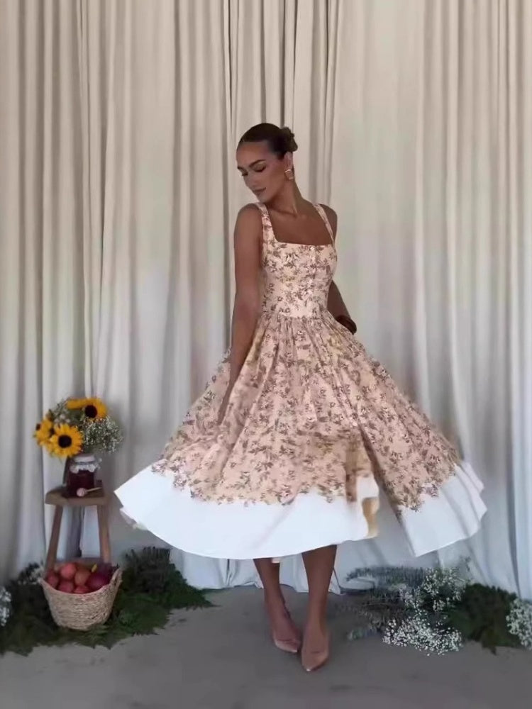 Romantic Courtly Maxi Dress