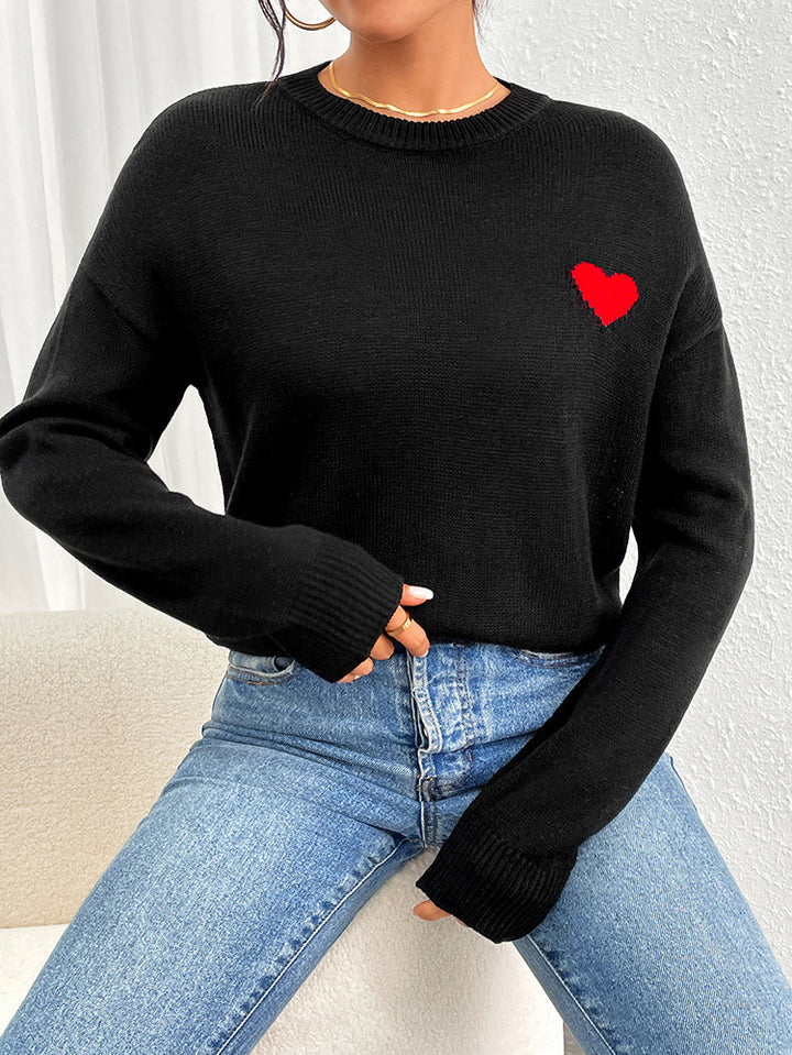 Maglione girocollo ricamato a cuore