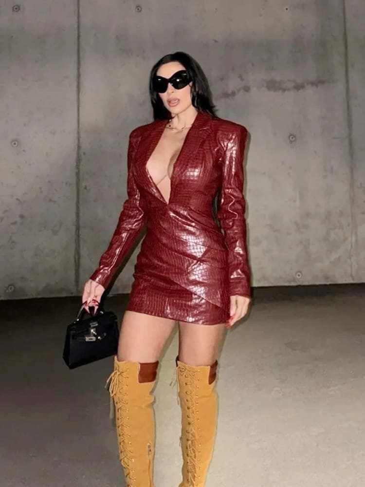 Plunging V Bodycon שמלת