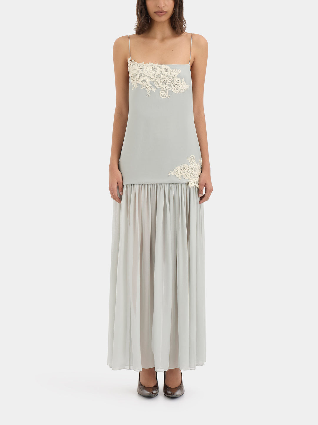 Powder Blue na Patung-patong na Maxi Gown