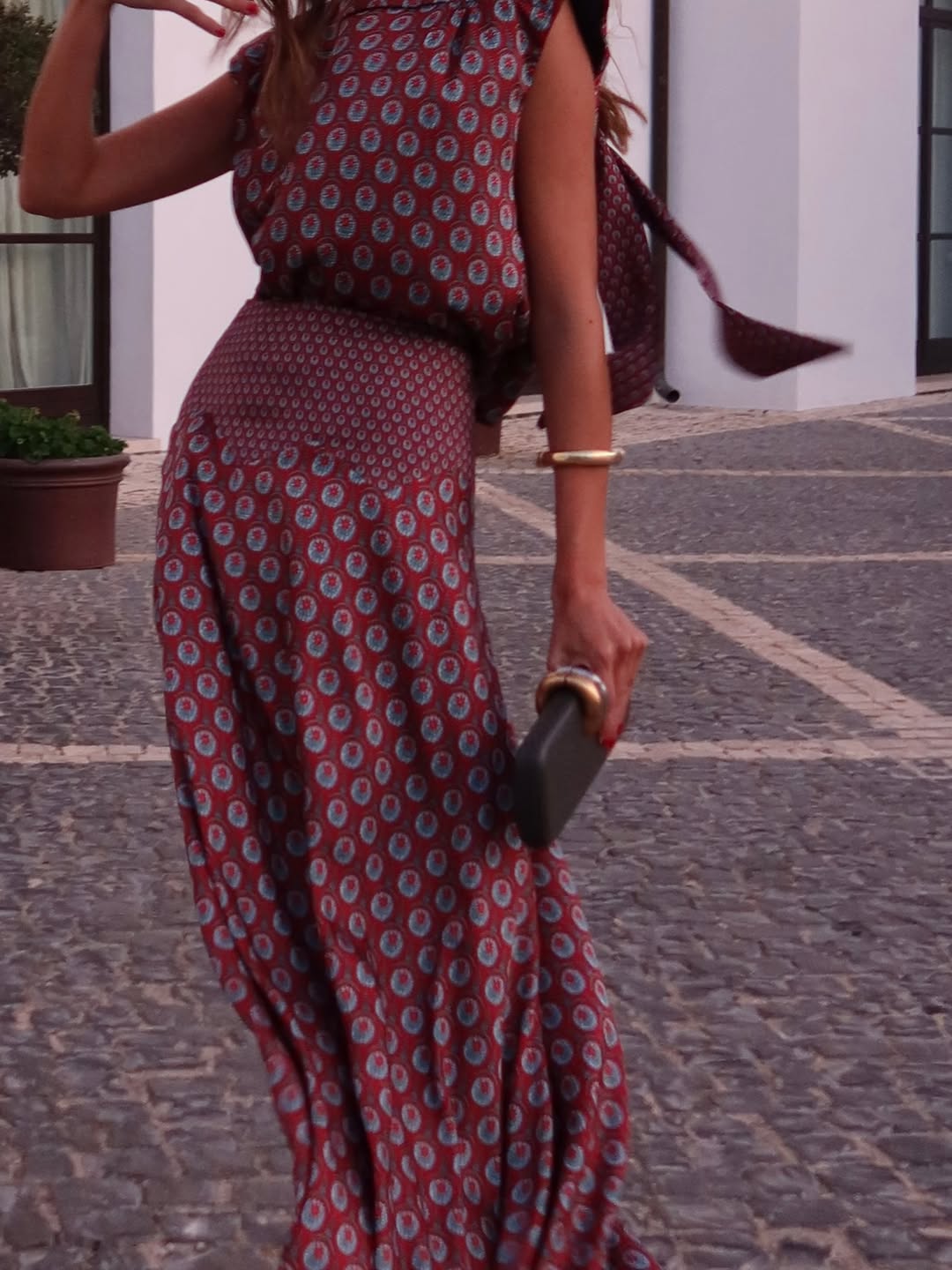 Retro print sjaaltop en vloeiende maxi-rok tweedelige set