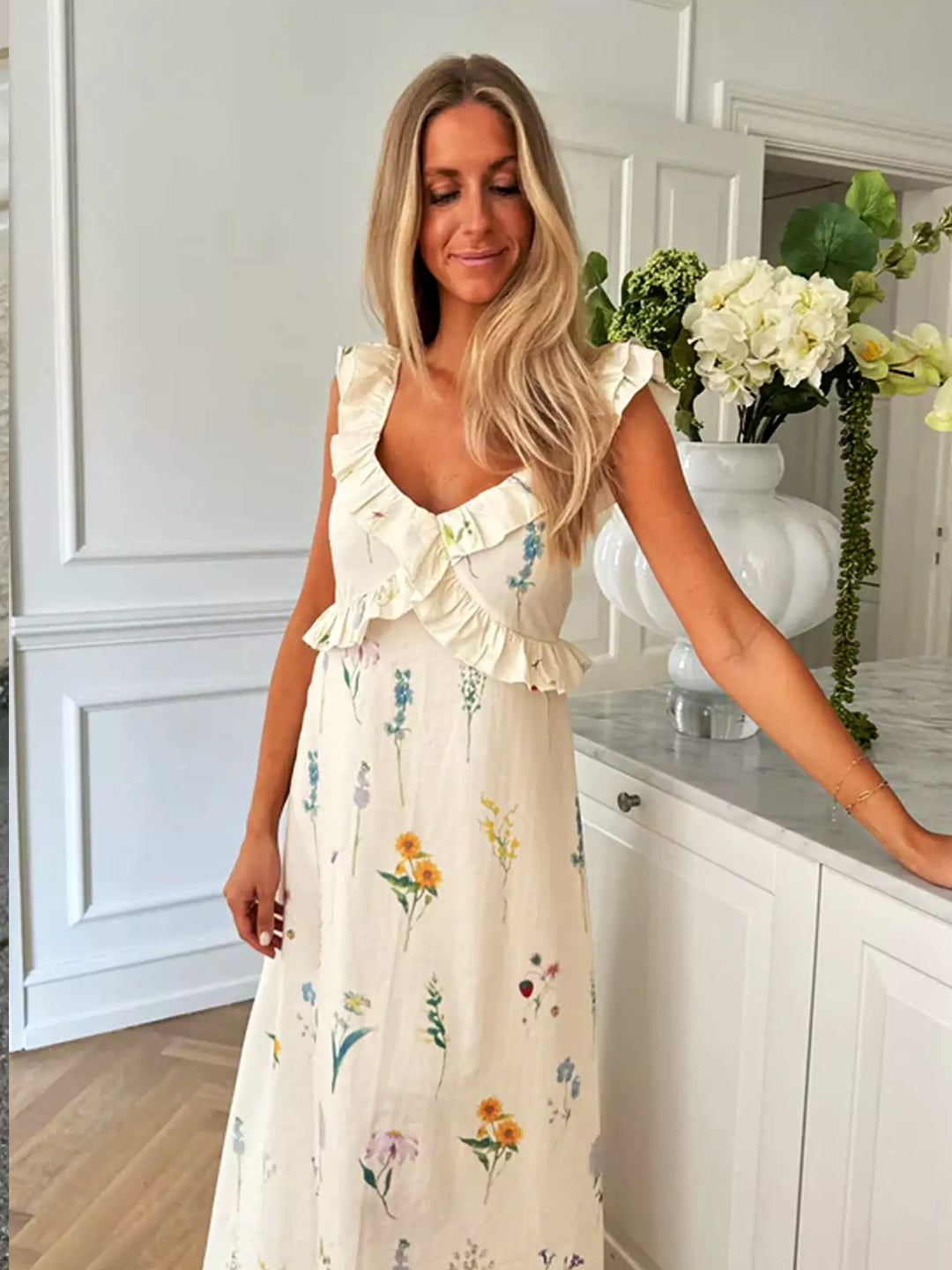 Ivory Floral Elegance Maxi Dress