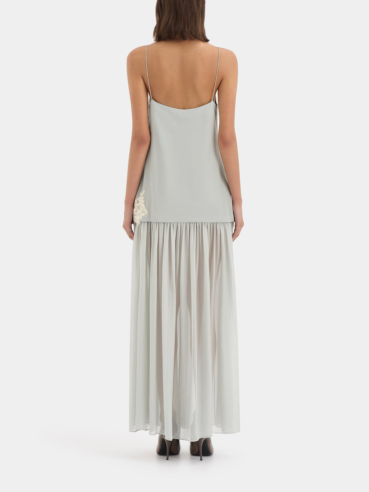 Powder Blue na Patung-patong na Maxi Gown