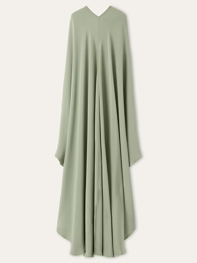 Maxikleid mit drapiertem Cape
