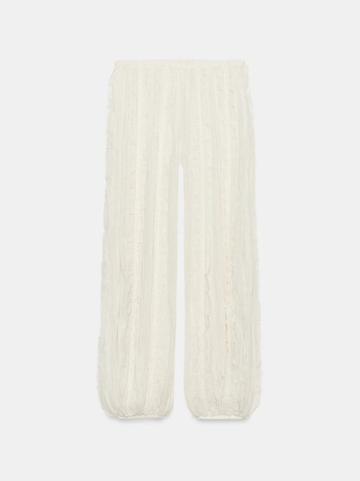 Ensemble body romantique et pantalon ballon