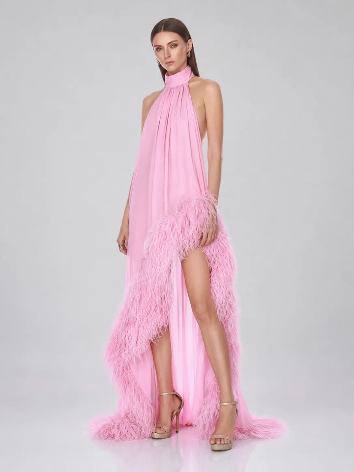 Robe à col licou avec bordure en plumes