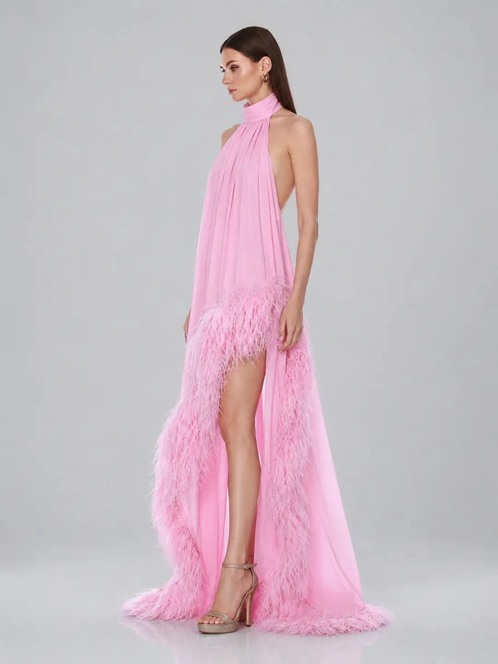 Robe à col licou avec bordure en plumes