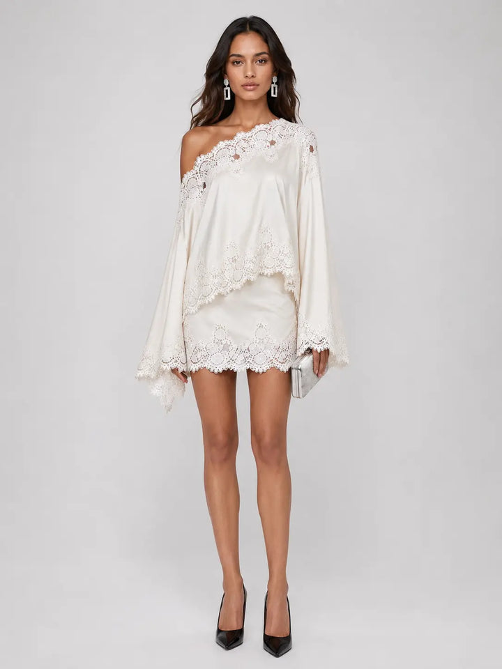 Asimetrikong Lace Mini Set