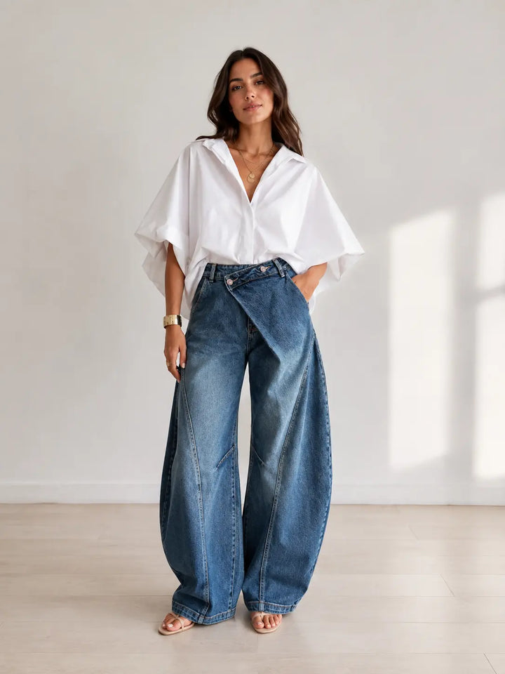Asymmetrische Hose mit weitem Bein und Cape-Bluse