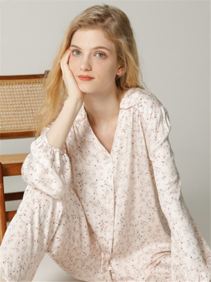 Conjunto de pijamas de cetim floral Petite