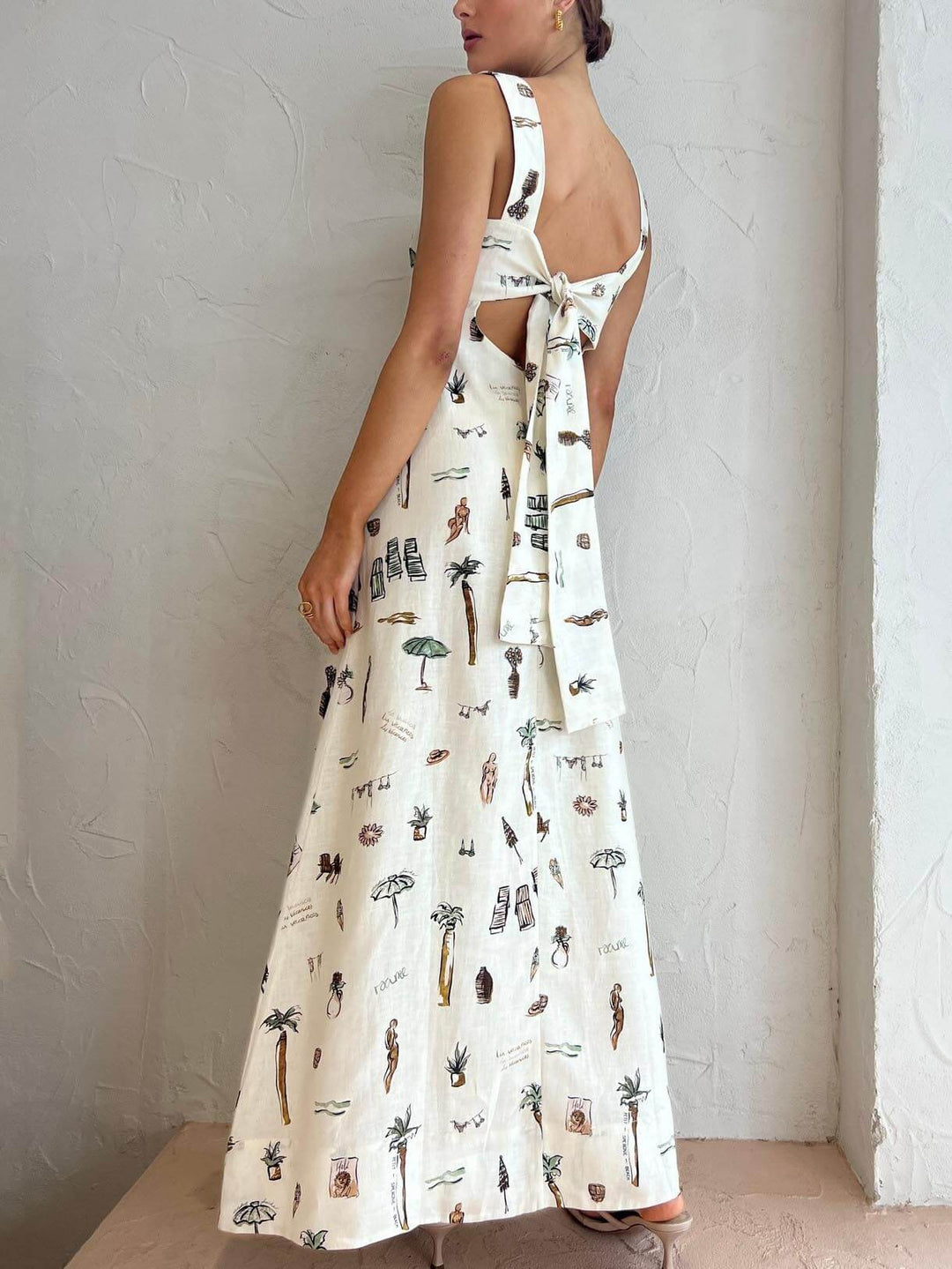 Naka-istilong Personalized Graffiti Suspender Sexy Backless Maxi Dress