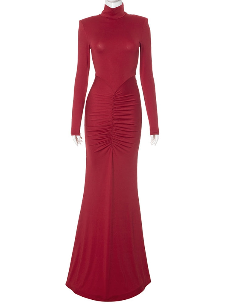 Vestido sereia gola alta