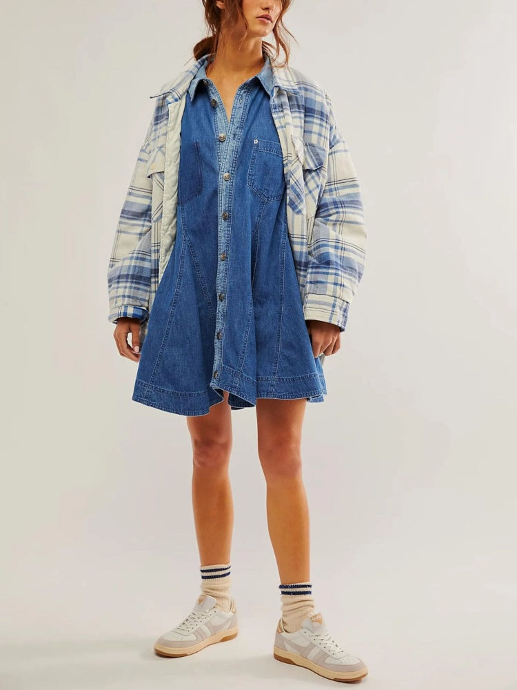 Robe en jean avec détails boutonnés