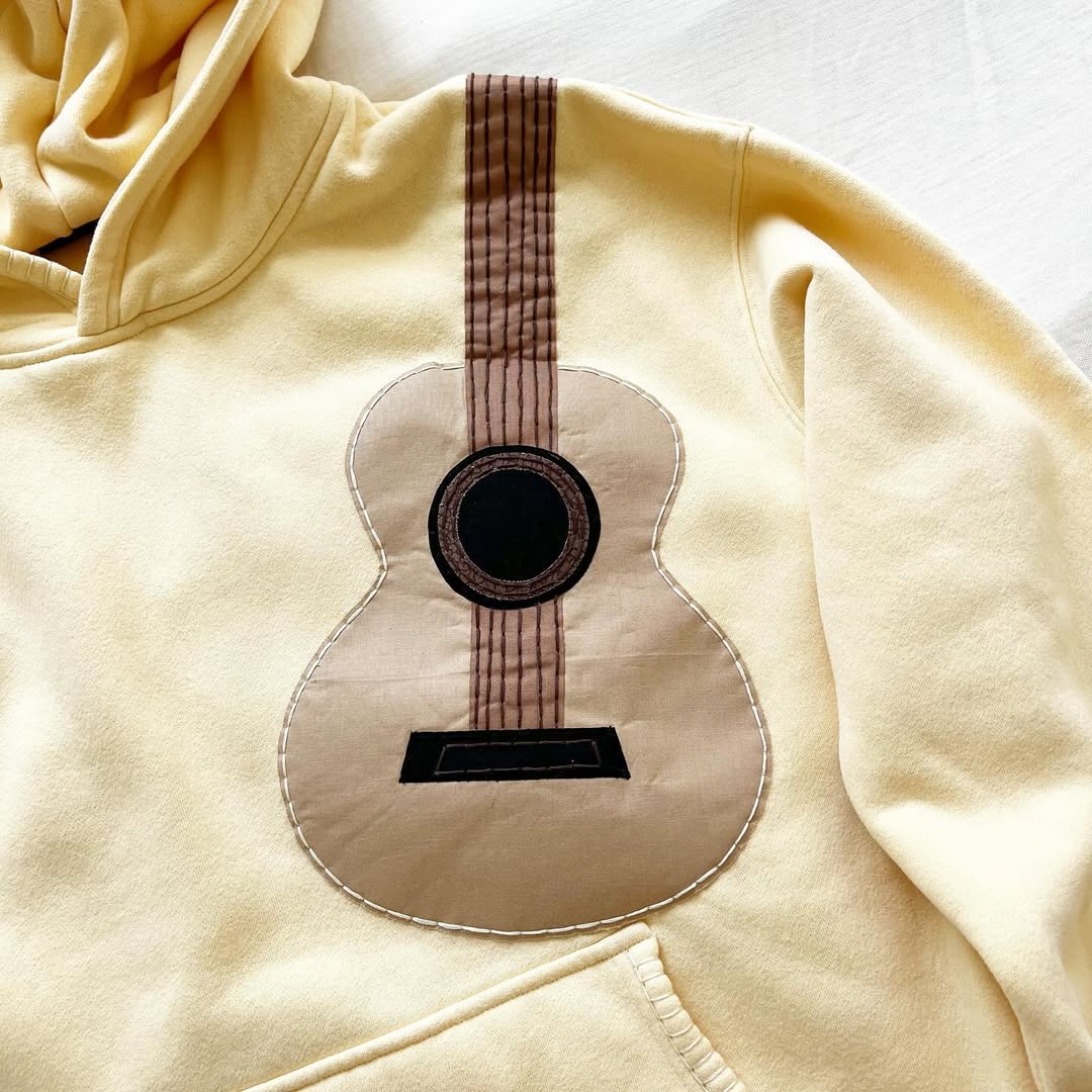 Gitarstemningshettegenser