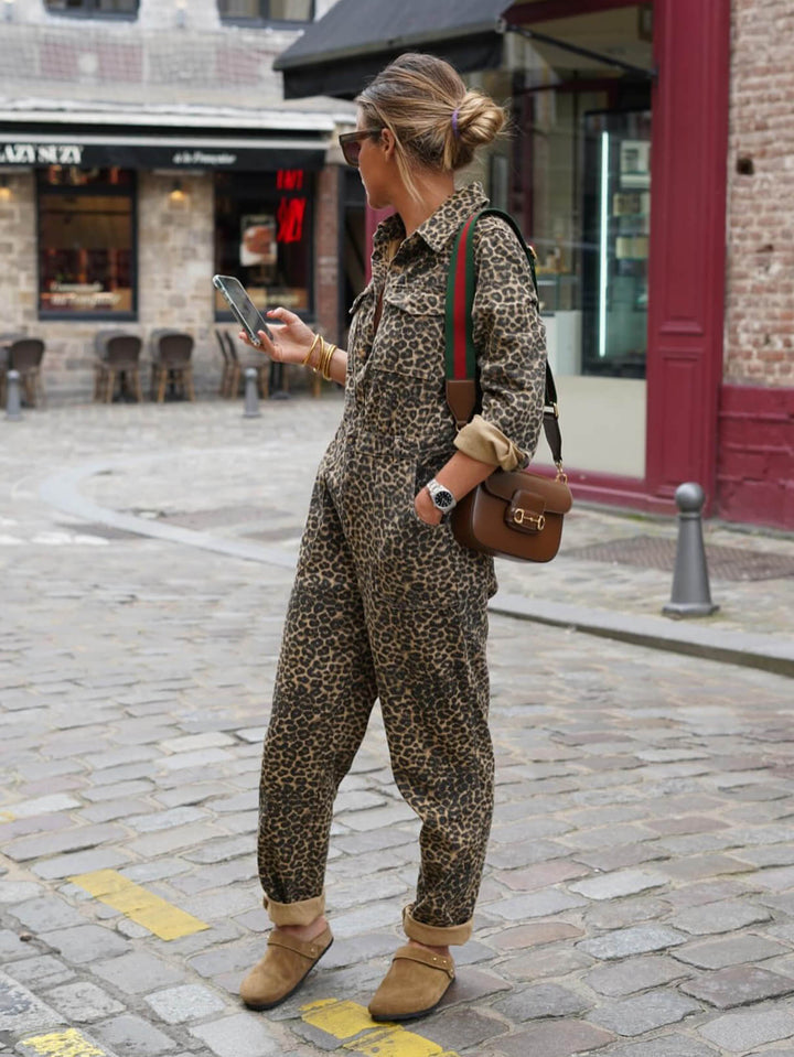 Langermet jumpsuit med leopardmønster