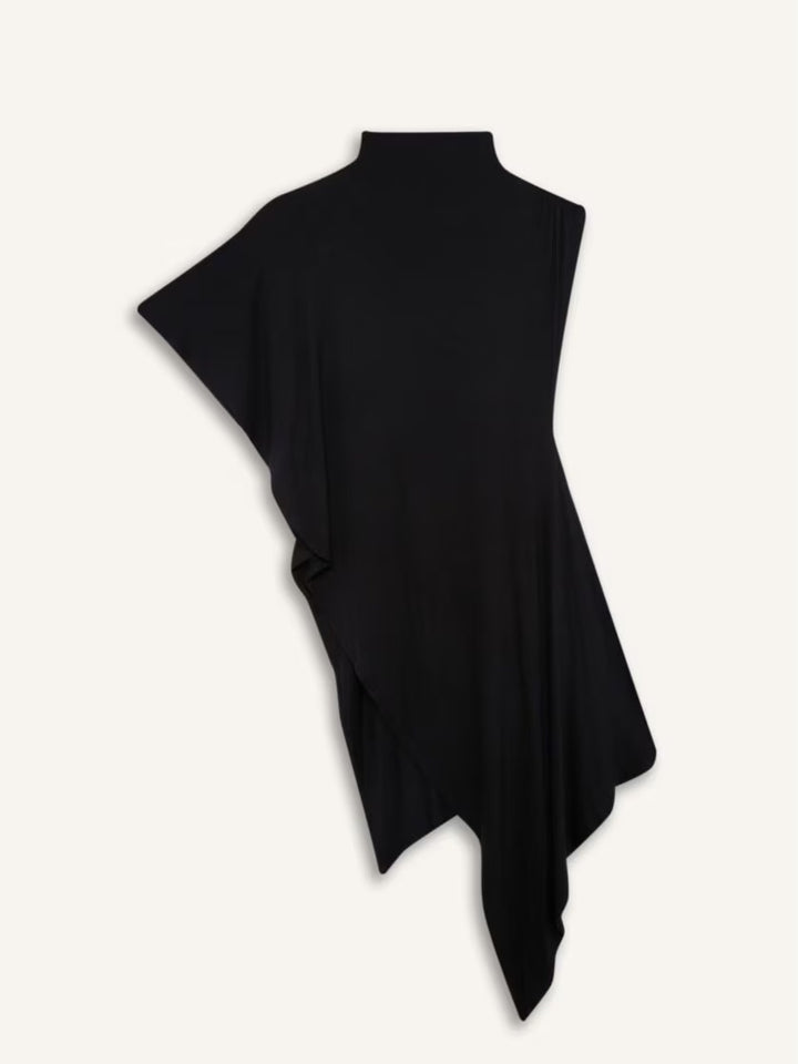 Top asimétrico drapeado de cuello alto