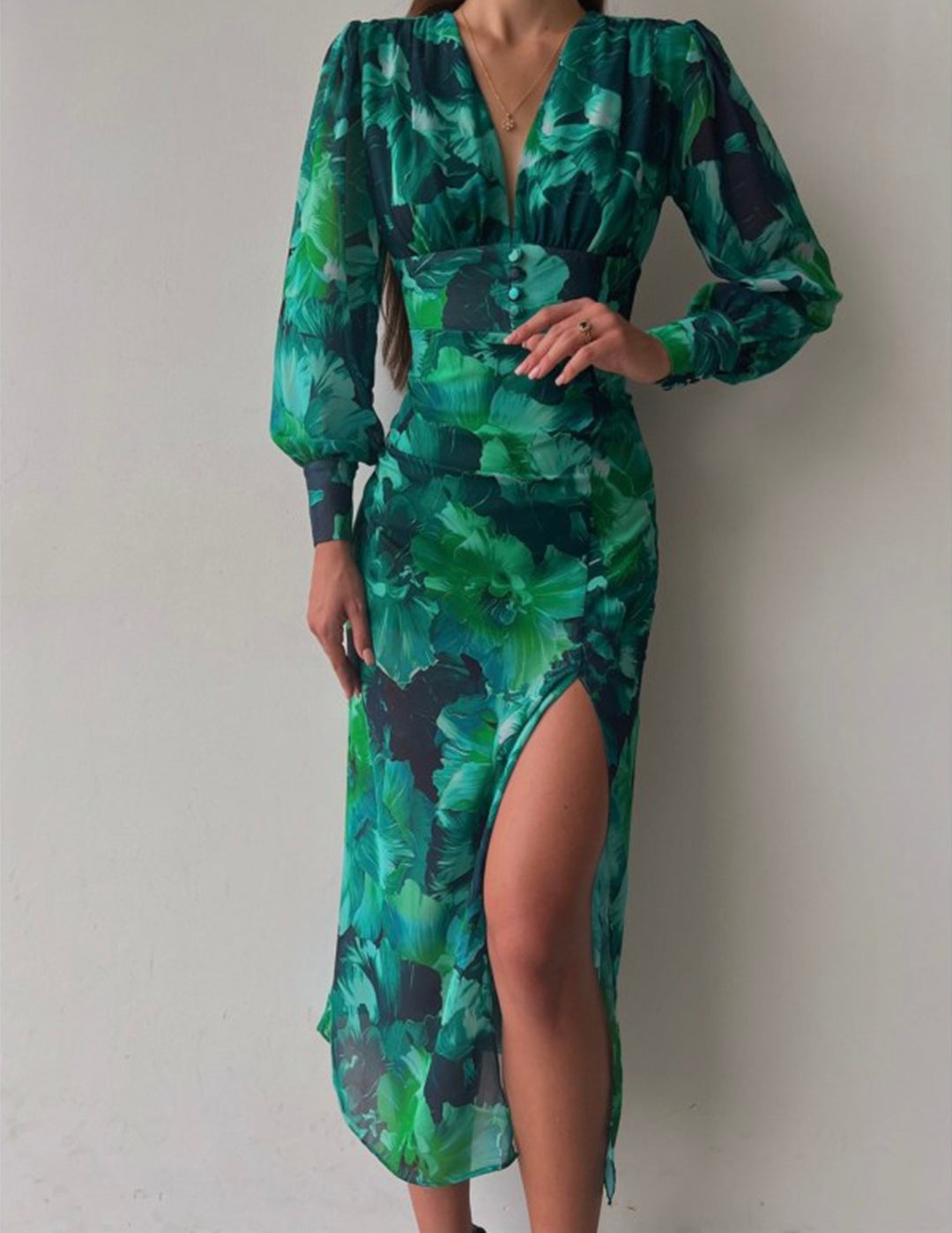 Calista Green Bloom maxi-jurk met V-hals en lange mouwen