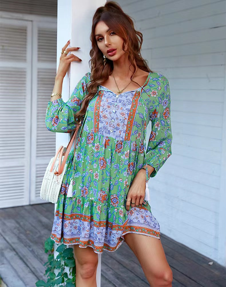 V-ringad tryckt Casual Bohemian Short Dress