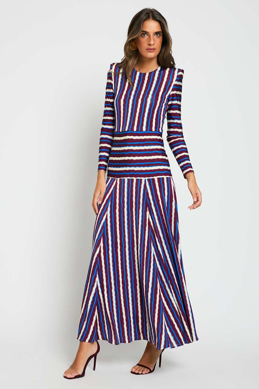 Vestido comprido de manga comprida com riscas em blocos de cores