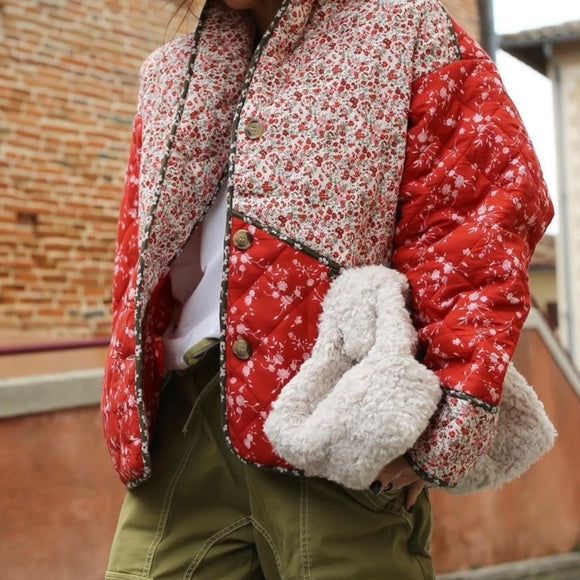 Giacca trapuntata in stile etnico con stampa floreale a contrasto di colore